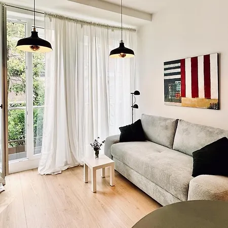 Moderne In Lage